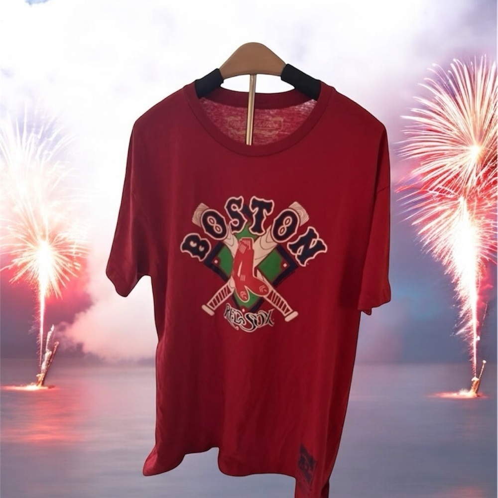 Boston Red Sox Tshirt - Size Large - Brand Mitchell And Ness‎
